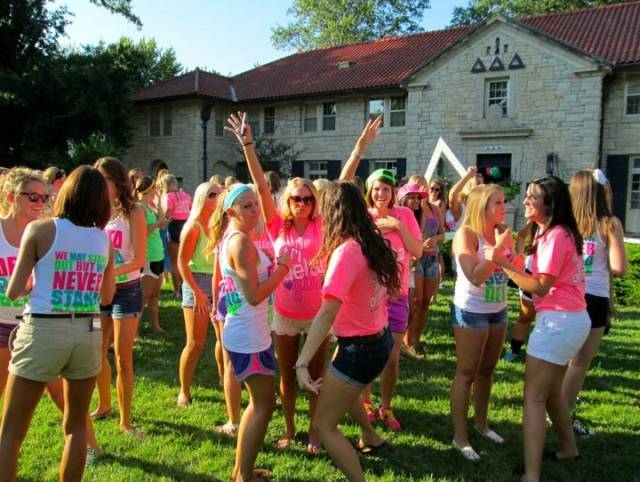 美国top20 party school最新排行出炉,这所学校竟然跌出了前20!