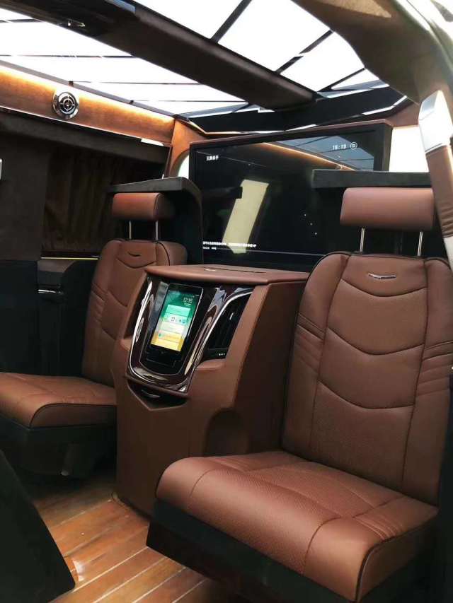 18款凯迪拉克凯雷德总统一号 曾一度是美国总统的座驾