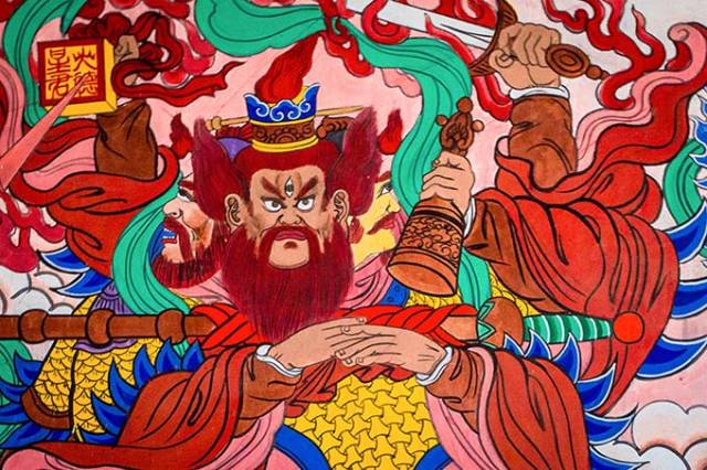 河南鹤壁:他为救母亲被火烧身亡,三头六臂来自父母双亲