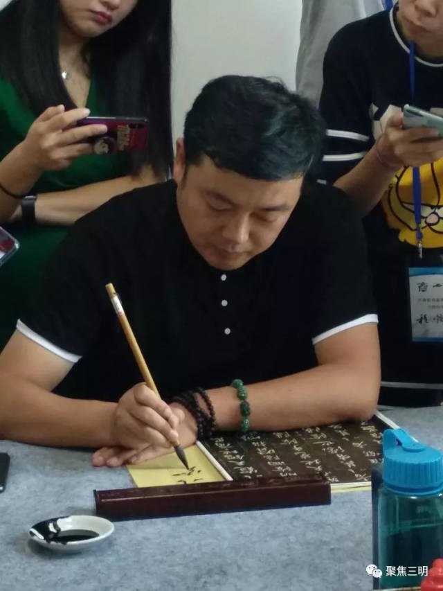 "兰亭奖"书家李峰老师三明行书班纪行!