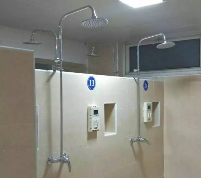 内蒙古医科大学浴室图片