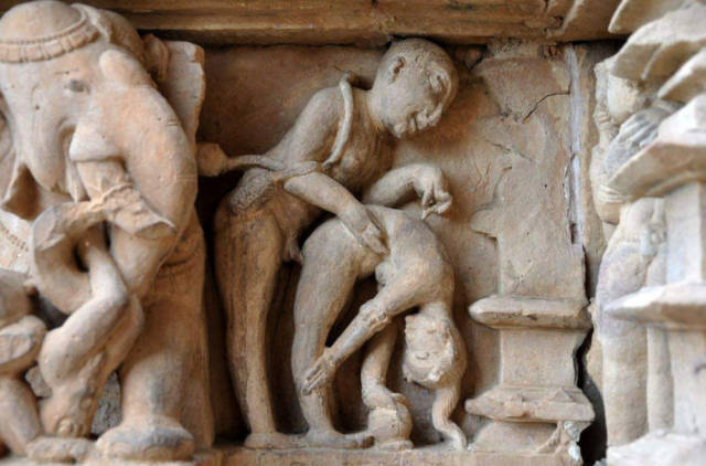 列入世界文化遗产的这座性庙建筑,是世上最大胆的景点