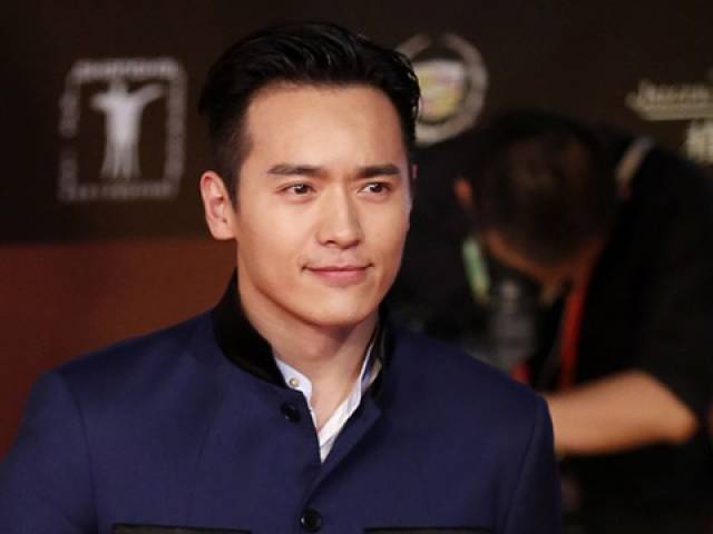 高云翔性侵案进入关键期 董璇罕见性感照曝光