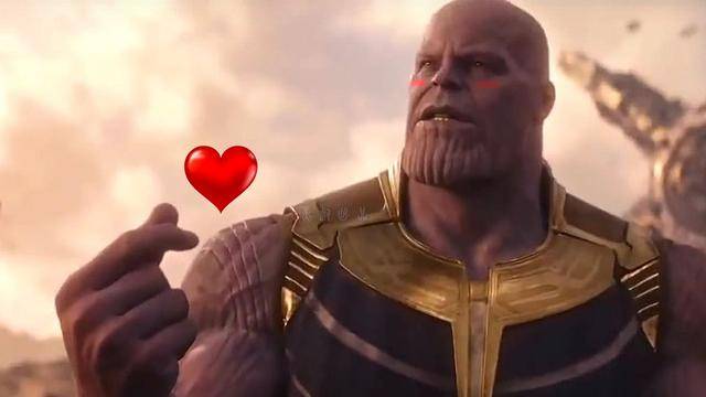 致命的"比心"《复仇者联盟3》的结局让所有的观众对《复仇者联盟4》无