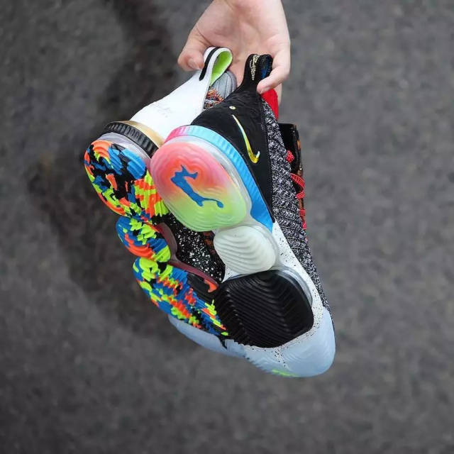 lebron 16 starting 5