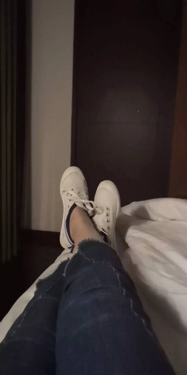 巴厘岛突发地震金华游客亲历惊魂时刻穿着鞋子睡觉