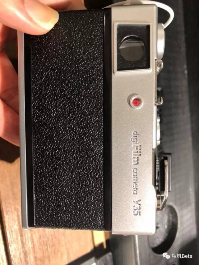 雅西卡yashica digifilm y35数码胶片机正式交货,收到货的都说不咋样