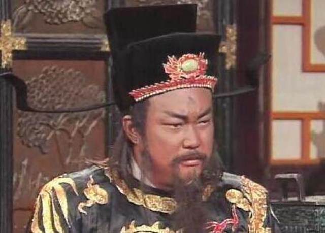 传奇色彩的人物,是清官的杰出代表,人们习惯称他为"包公"或者"包青天"