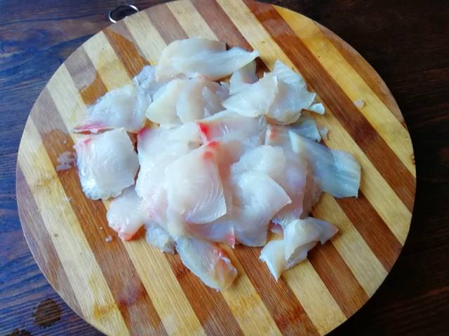 鱼肉的健康做法,味鲜质嫩,颜值高,跟着步骤做,你也变大厨