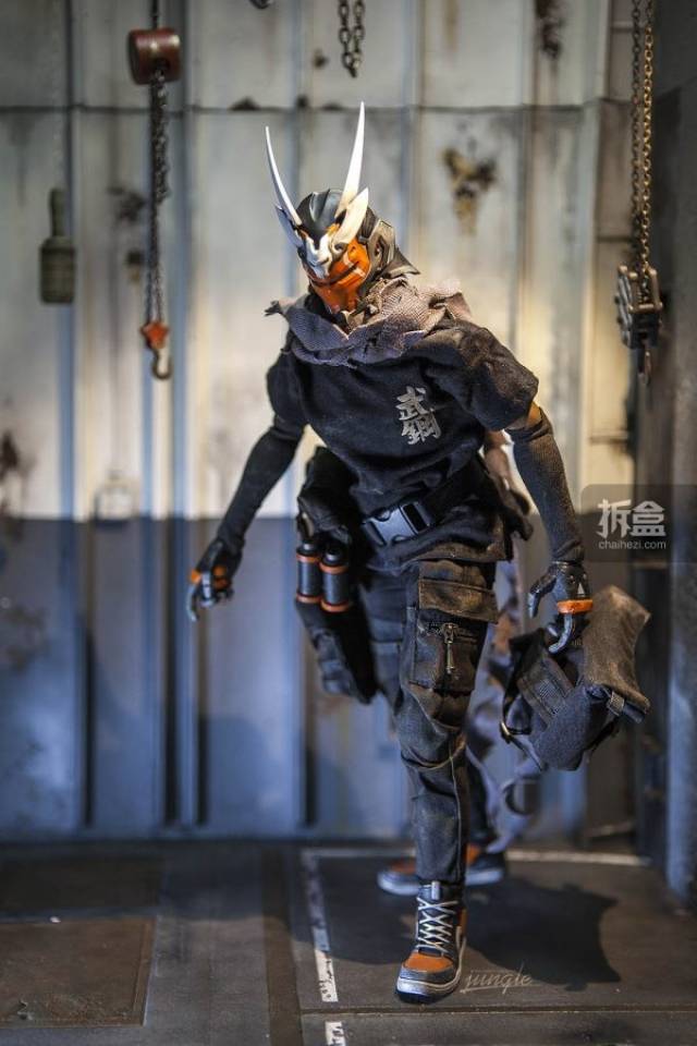 【jungle实拍】playdraw 街头武士系列 钢铁武士 12寸可动人偶