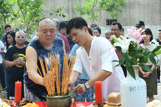 电影《庖丁传奇之金刀御厨》在水浒城顺利开机