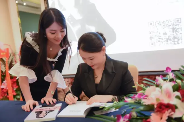 专访:微商裂变女王李婉卿谈时代传奇的核心竞争力_手机搜狐网