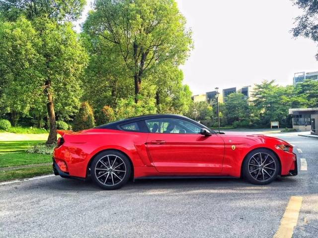 花几万改出百万效果,广州车友打造国内首套福特mustang gtt包围