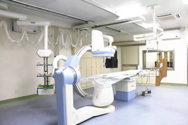 粤东首家县级二甲医院介入手术室正式开科,首日完成6例介入手术!