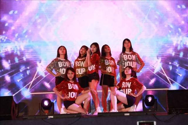 沈阳市第二十中学纪念建校63周年