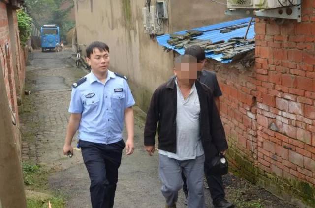 新蔡县法院,农商银行齐配合 凌晨突击依法抓捕"老赖"