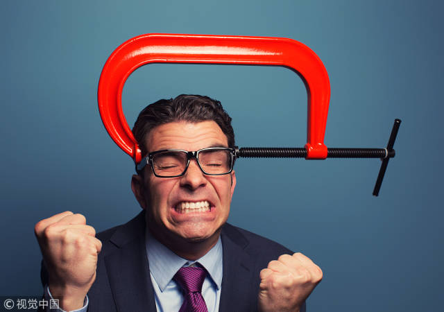 坐过山车能甩出肾结石、人肉可以减肥,2018年