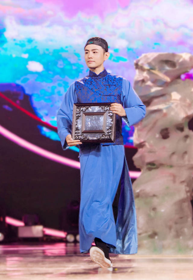 邓男子魔术手