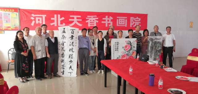 河北宁晋泥坑酒文化节京冀书画名家笔友会成功举办