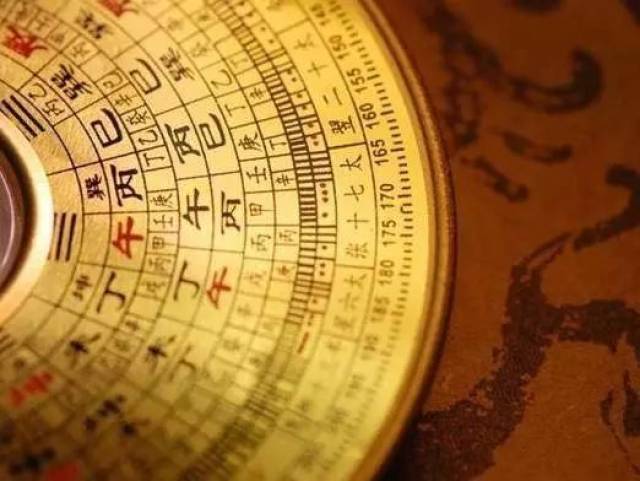 为何八字相同命却不同？这有一种答案。_影响