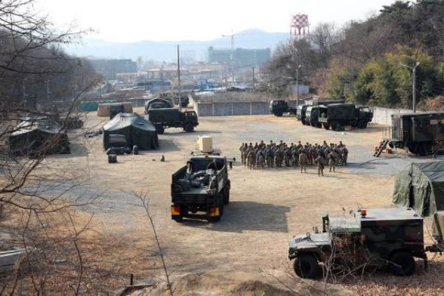 韩军叫停官兵拔草扫雪劳动 新兵种征召无人机操作员