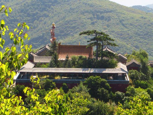 團建包車遊門頭溝妙峰山:五峰並舉,妙高為其一