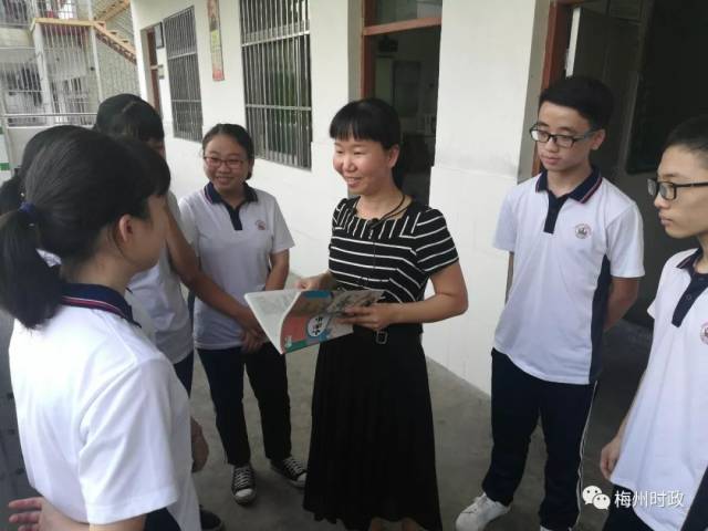 【奋斗者的故事】记市优秀教师,丰顺县颍川中学教师冯连花