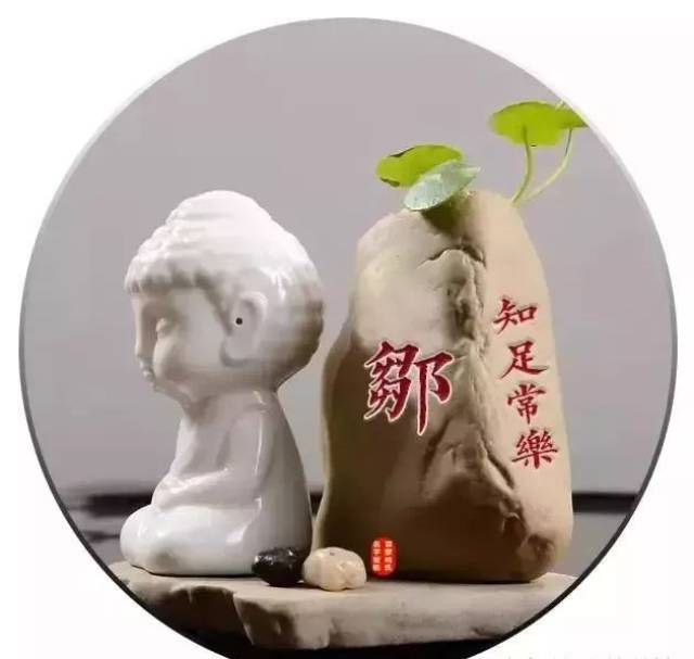 你的微信頭像好看嗎?試試看用你的姓氏製作的微信頭像,太美了