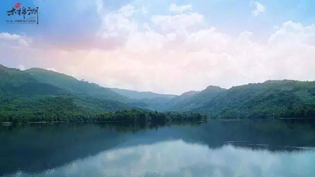 白沙黎族自治县木棉湖图片