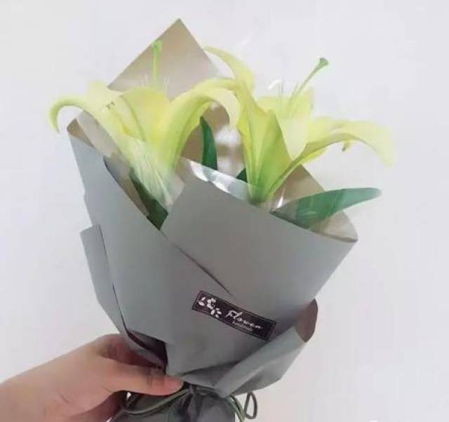 必看百合篇!让那些老掉牙的包装手法滚蛋吧