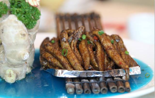 豉油皇焗白鸽鱼