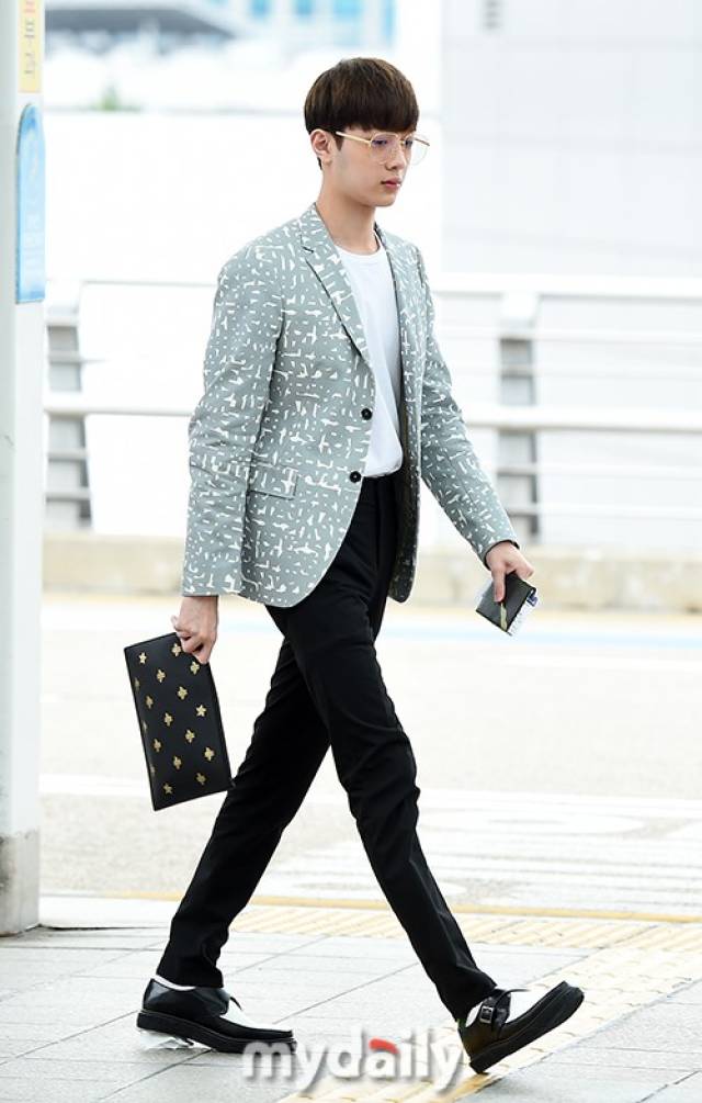 CUBE否认赖冠霖已签约中国公司:等WannaOn