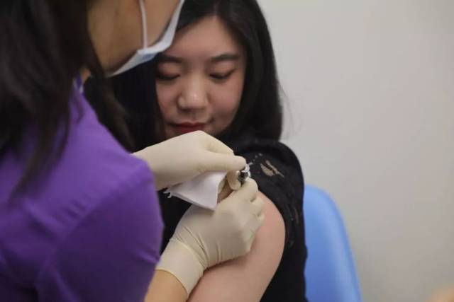 最新,九价HPV疫苗上海第一针在浦东开打!附接