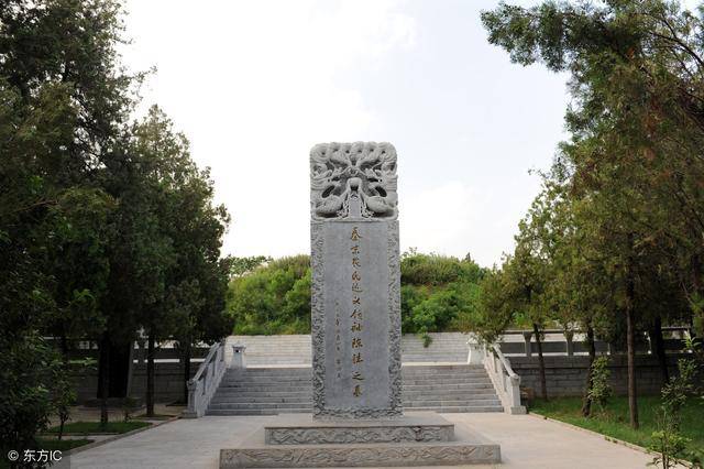 其终生仅做的一首诗《大风歌》也因此流传千古,少人能敌.