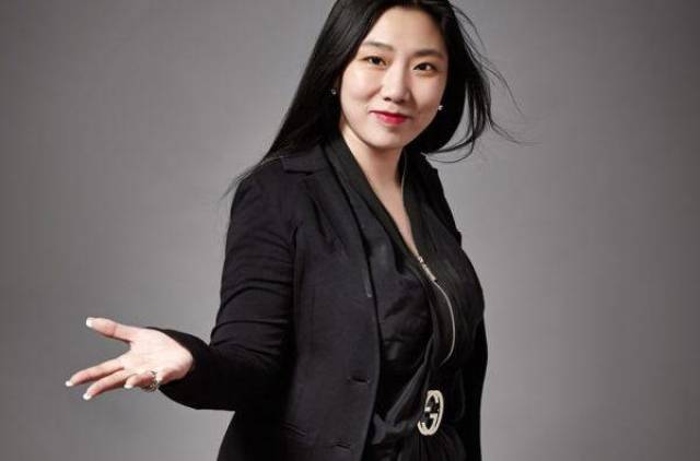 以上5位的具体年龄不详,但只有张晨和黄宣德是50岁以上. 平台声明