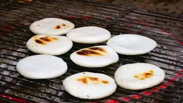 峨山人这些烧着吃的美味,你多久没吃过了?-美食频道-手机搜狐