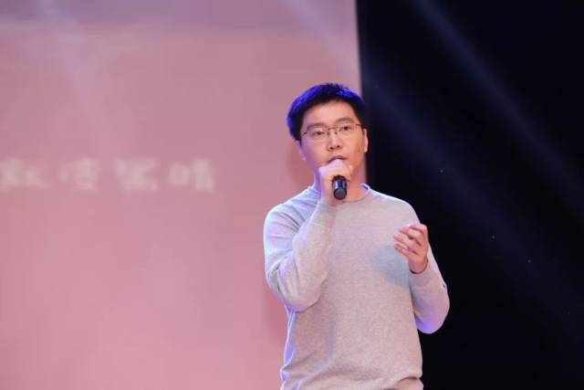 在观众何柚,此次迎新晚会完美落幕.愿你们梦想起航,青春飞扬.