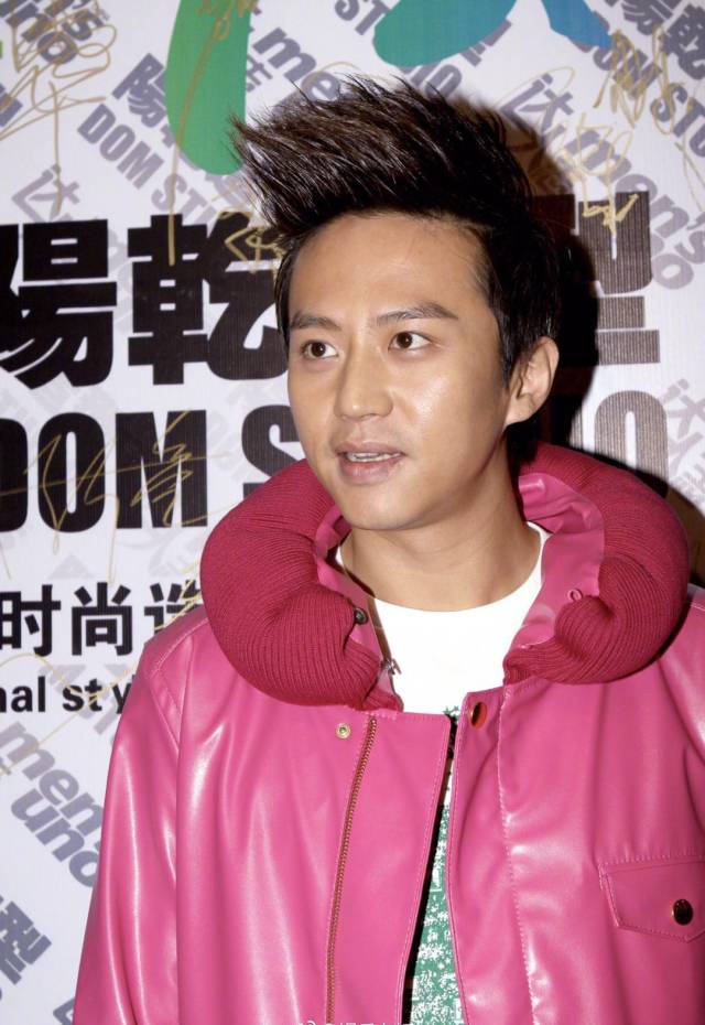 邓超近十年的外貌变化比较,看完才发现原来邓超也是不老男神!