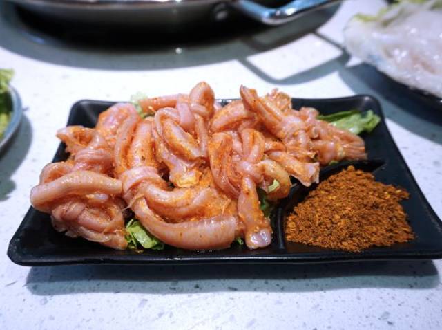 特色菜品 鸭黄喉