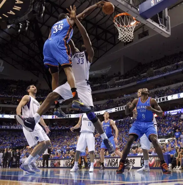 平框砸扣海伍德!