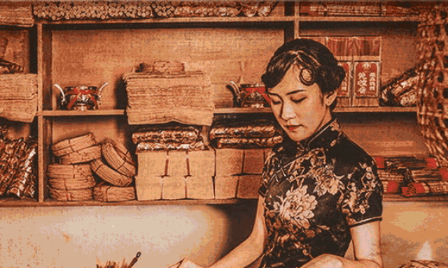 杨路店:张杨路579号三鑫大厦4-5楼 :人均￥199 50年代的老上海民国风