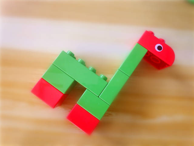 长颈鹿么?非常呆萌.