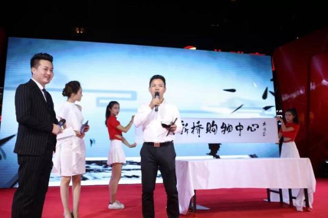 666!抖音人气王菜棚哥姚大歌友会开演,现场嗨