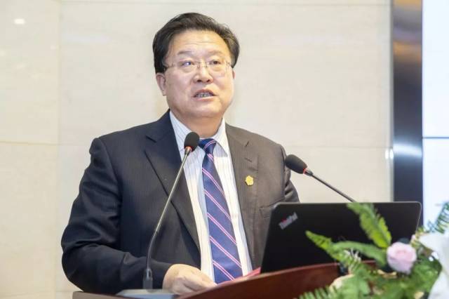 安宇校长作总结发言