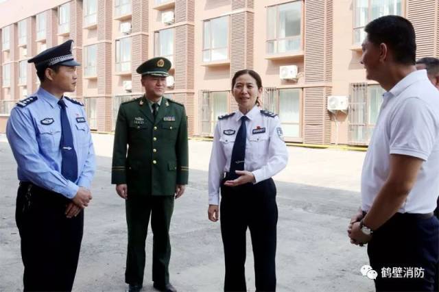 省公安厅副厅长黎萍深入鹤壁督导检查国庆节消防安保工作