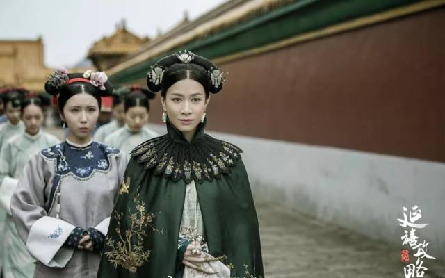 EXO回归张艺兴回归;张大大ab关系?刘诗诗怀