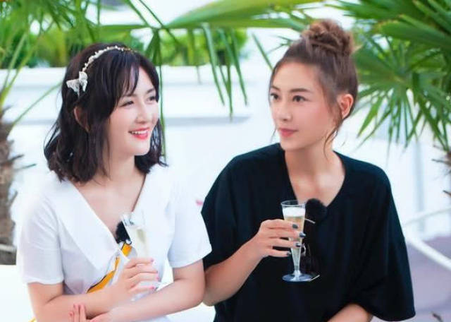 应采儿程莉莎矛盾升级争吵不断,谢娜颖儿吓到不敢讲话,左右为难_手机