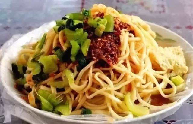 走进奇台 | “黄金周”奇台黄面凉皮魅力所在_搜狐网