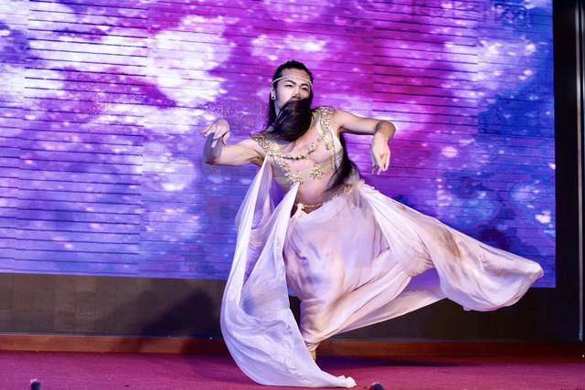 东方舞大师闫国超老师的铁粉们,你们的福利来了!