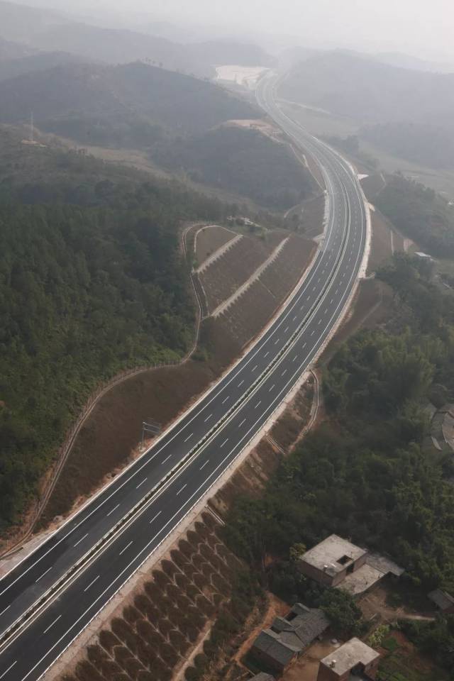 五华第一条通往珠三角的高速公路,最便宜的一条!